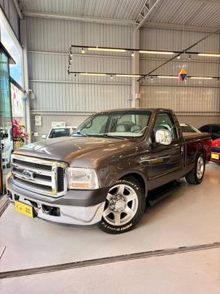 FORD F-250 4.2 XL 4X2 CS TURBO INTERCOOLER DIESEL 2P MANUAL FORD F-250 4.2 XL 4X2 CS TURBO INTERCOOLER DIESEL 2P MANUAL